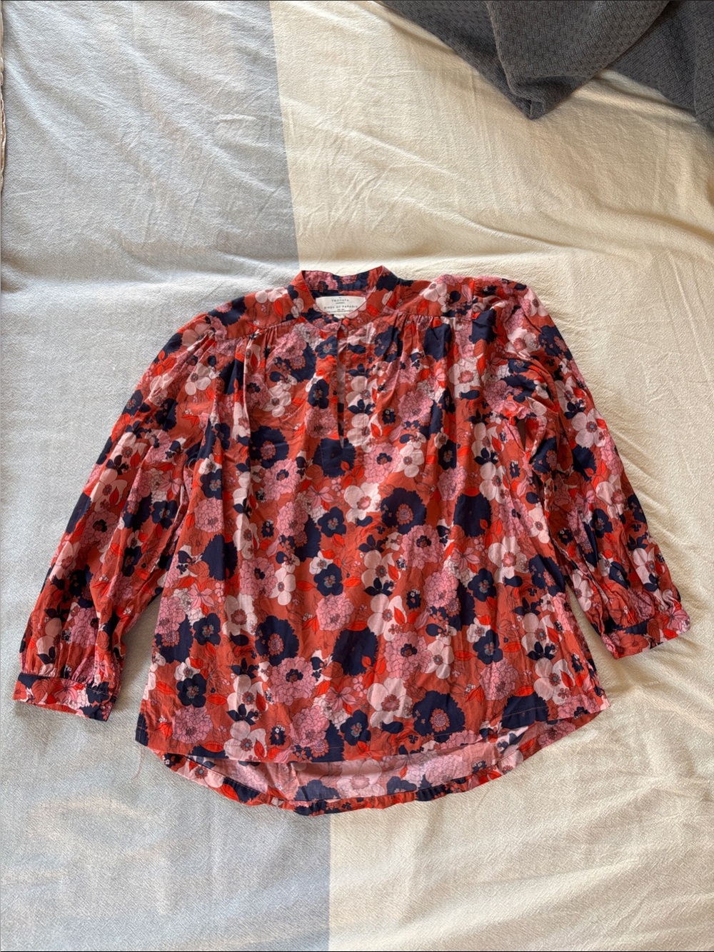 Trovata Birds of Paradise Floral  Long-Sleeve Peasant Blouse - Red/Pink Size XS